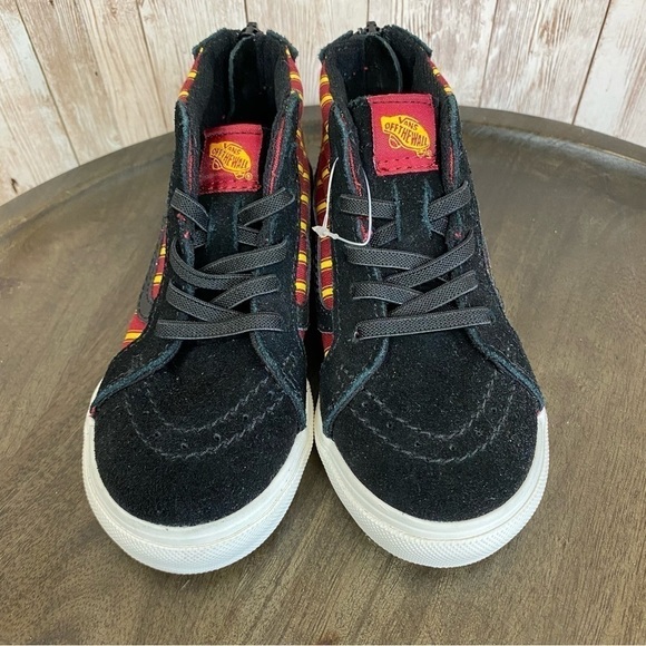 Vans x Harry Potter Sk8-Hi Zip High Top Sneaker Size 4 Toddler - Picture 2 of 10